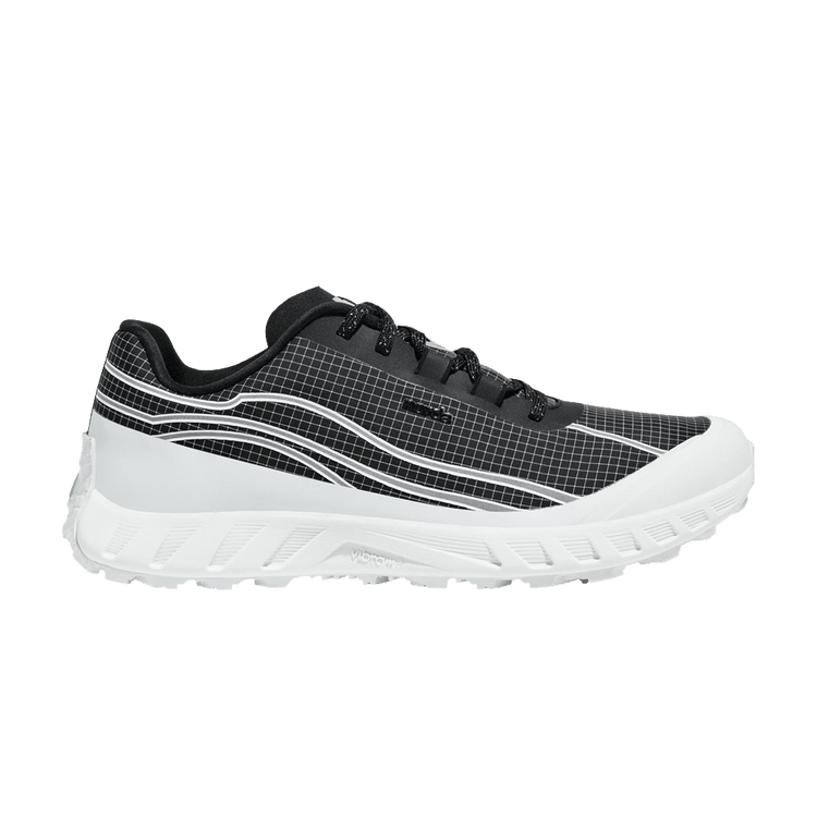 norda Wmns 002 'Summit Black'