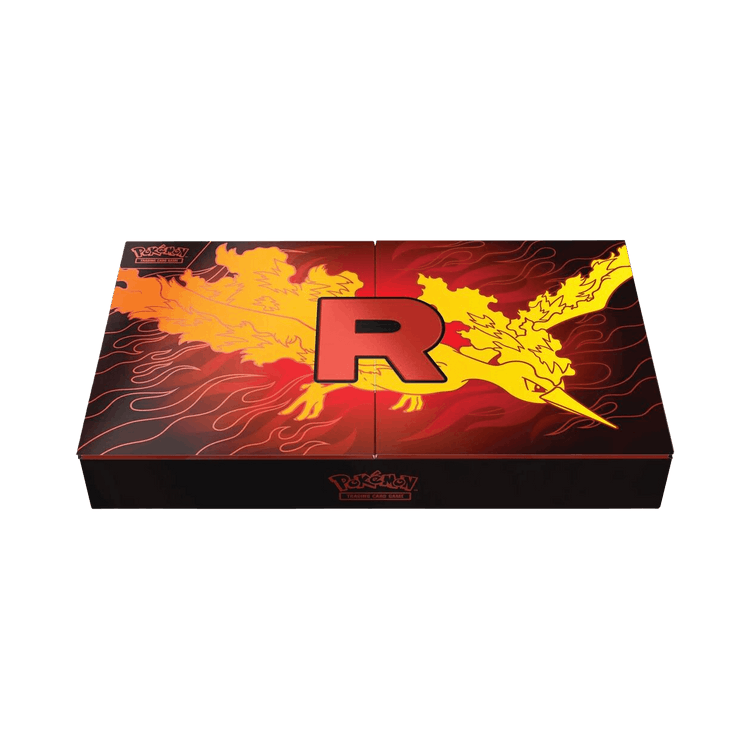 Pokémon Team Rocket’s Moltres ex Ultra-Premium Collection