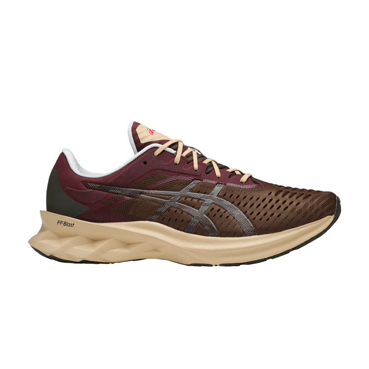 Asics Novablast 'Brown Burgundy'