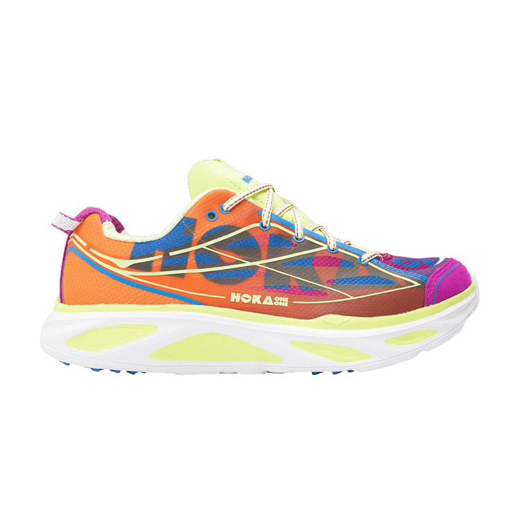 HOKA Huaka Pro 'Fuchsia Neon Yuzu'