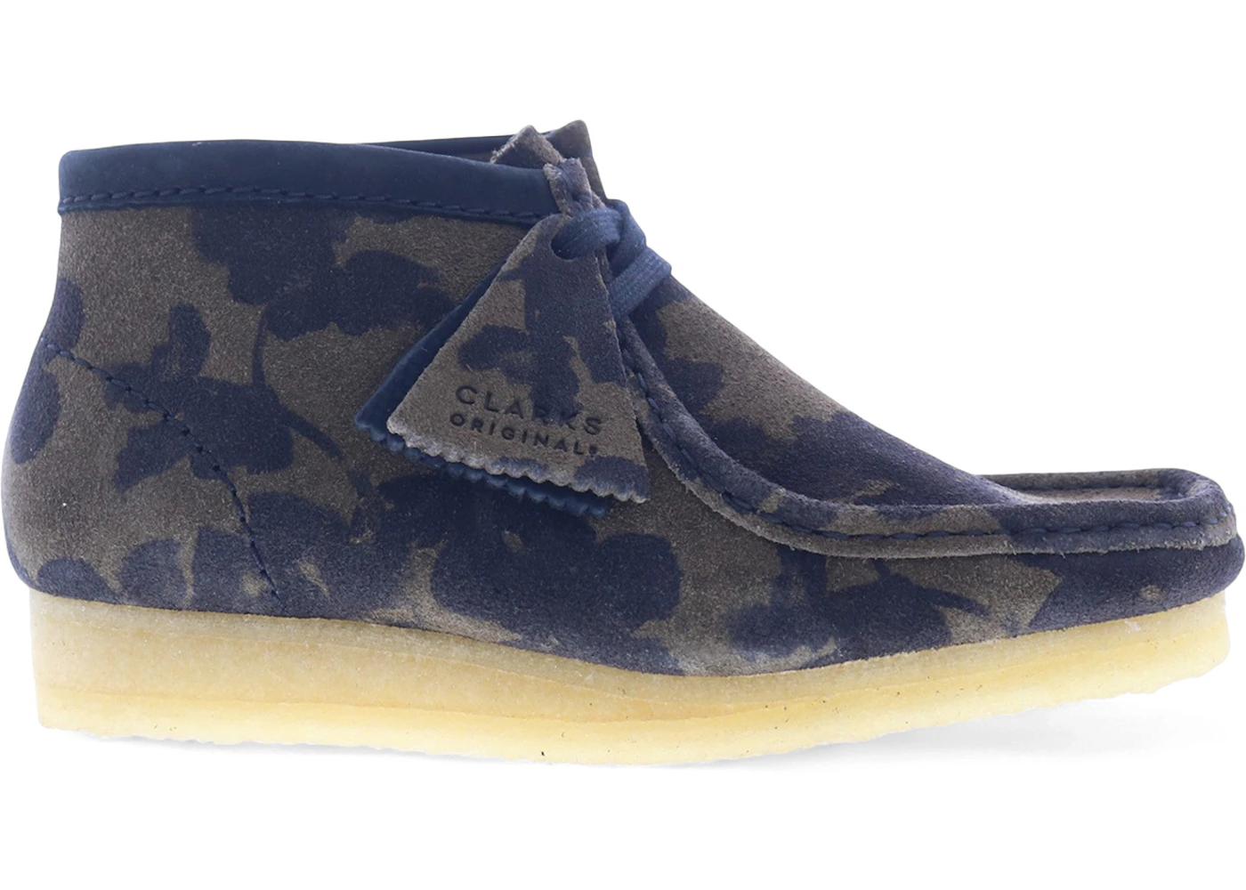 Clarks Originals Wallabee Boot Black Khaki Floral (Women's)