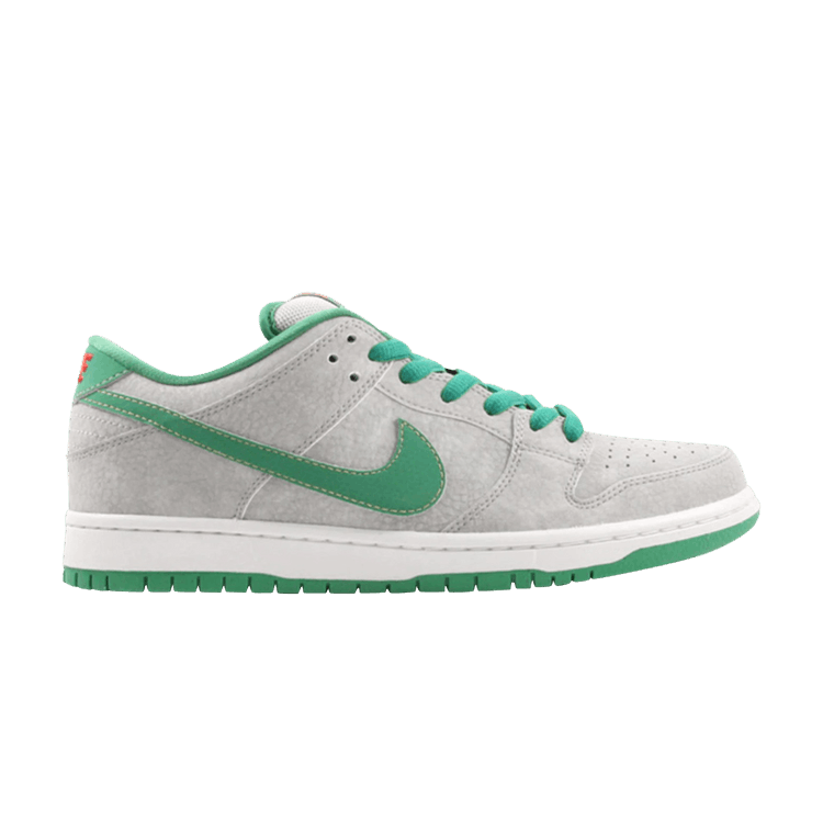 Nike Dunk Low Premium SB 'Medusa'