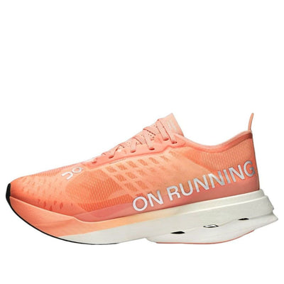 (WMNS) On Running Cloudboom Strike 'Sunstone White'