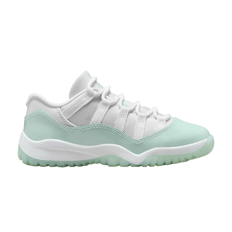 Air Jordan 11 Retro Low PS 'Igloo'