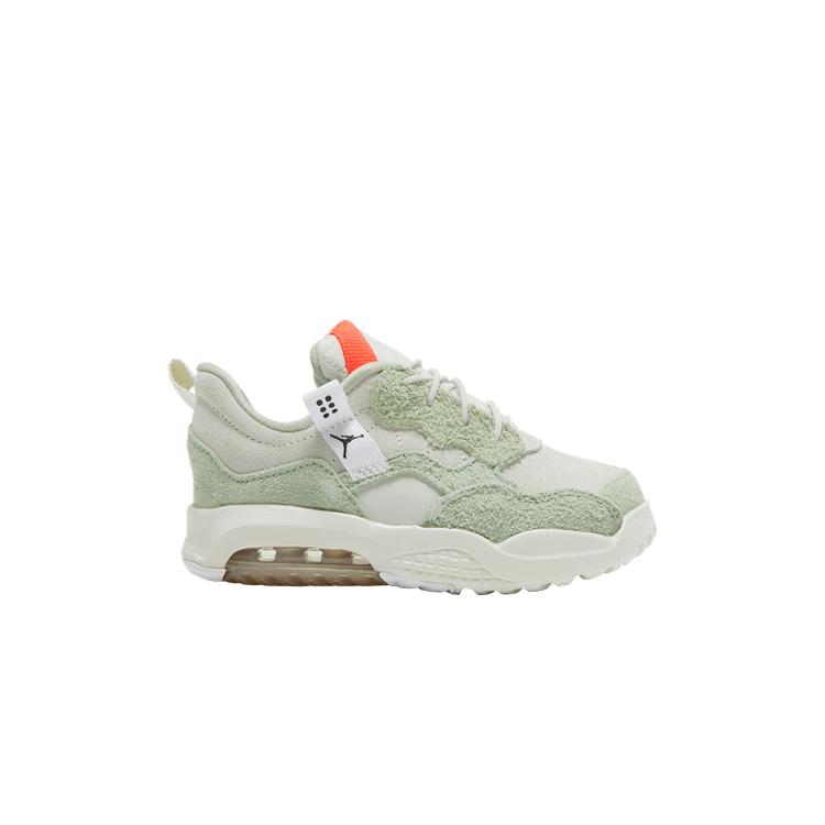 Air Jordan MA2 TD 'Honeydew'