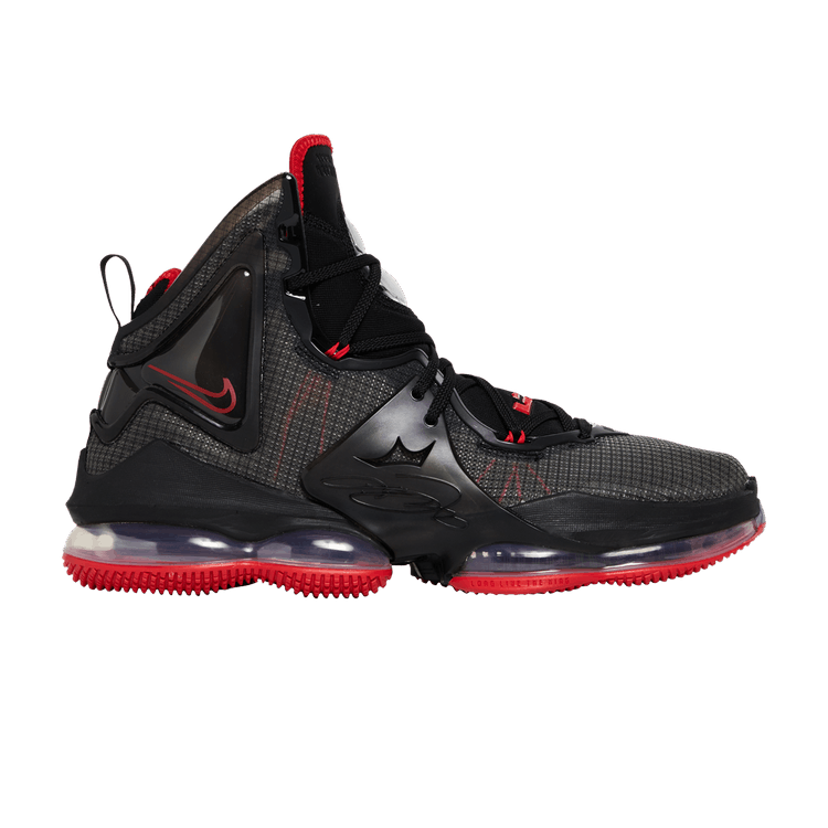 Nike LeBron 19 'Bred'