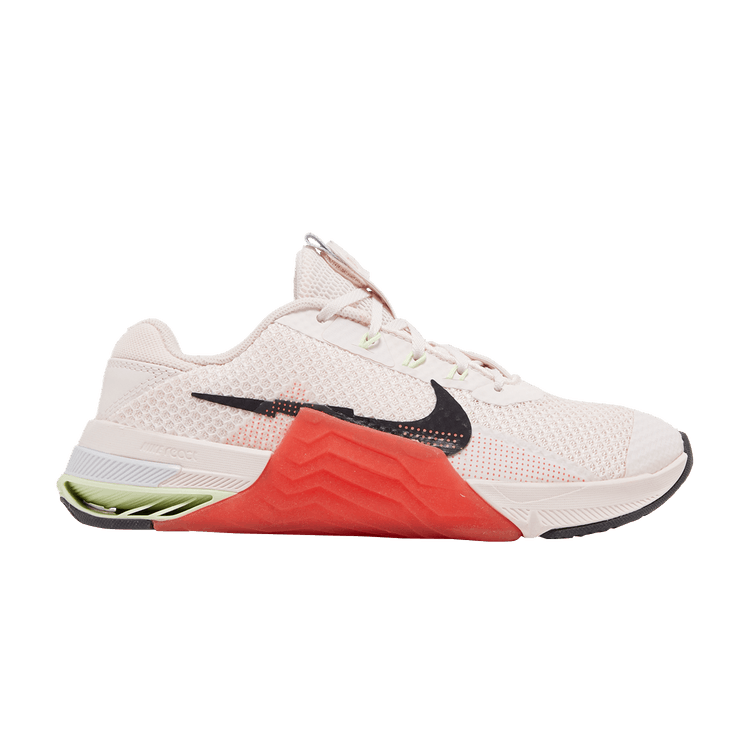 Nike Wmns Metcon 7 'Light Soft Pink Magic Ember'