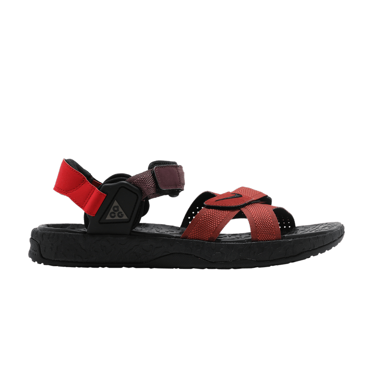 Nike ACG Air Deschutz + 'Redstone'