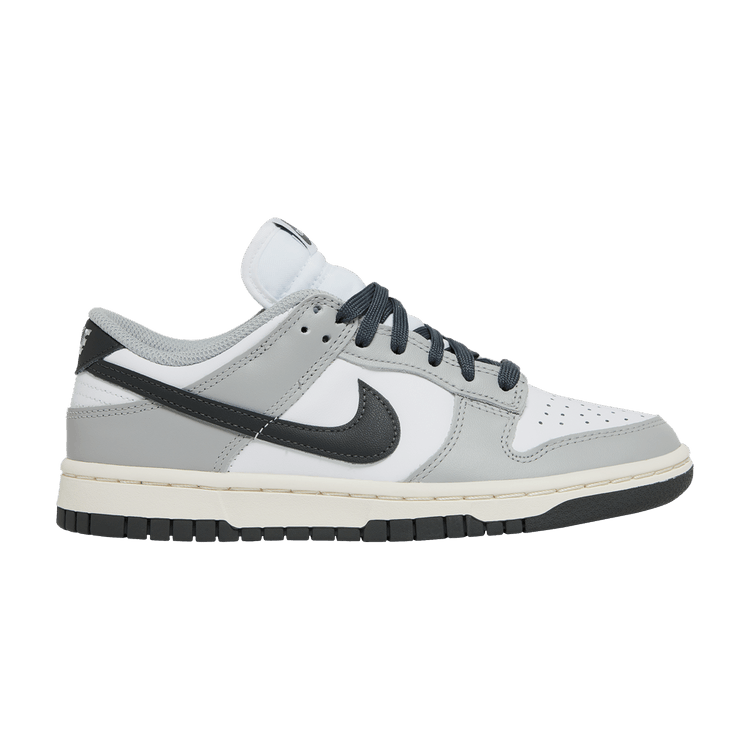 Nike Wmns Dunk Low 'Light Smoke Grey'