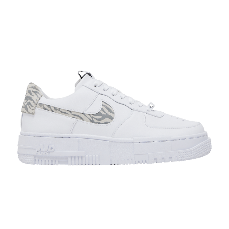 Nike Wmns Air Force 1 Pixel SE 'Zebra'