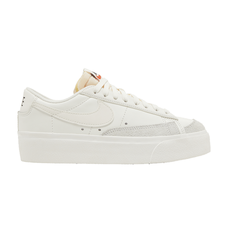 Nike Wmns Blazer Low Platform 'Triple Sail'