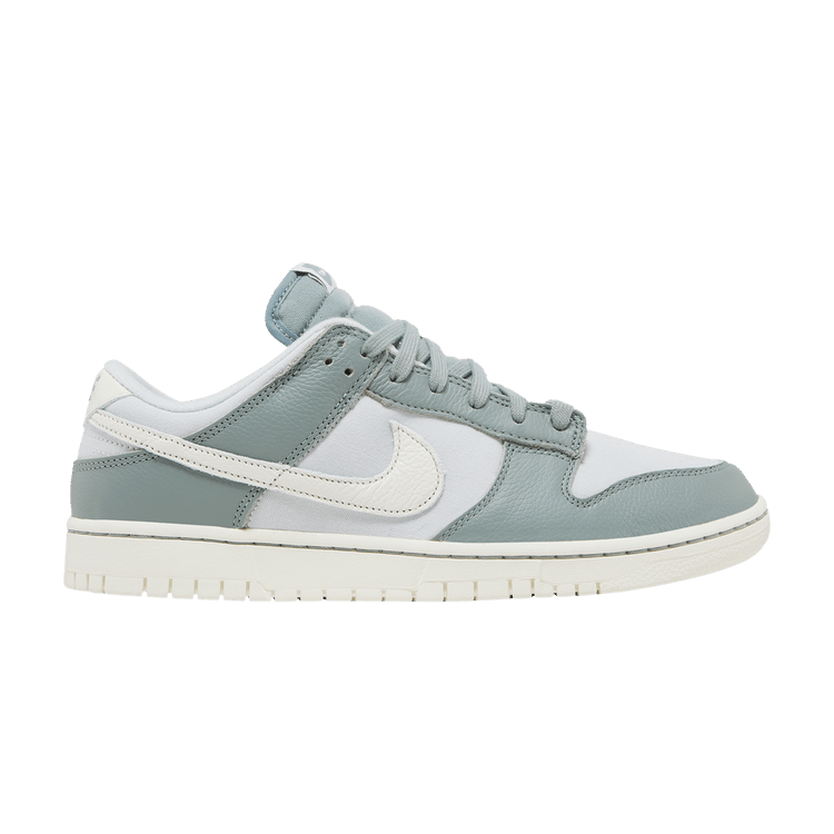 Nike Dunk Low 'Mica Green'