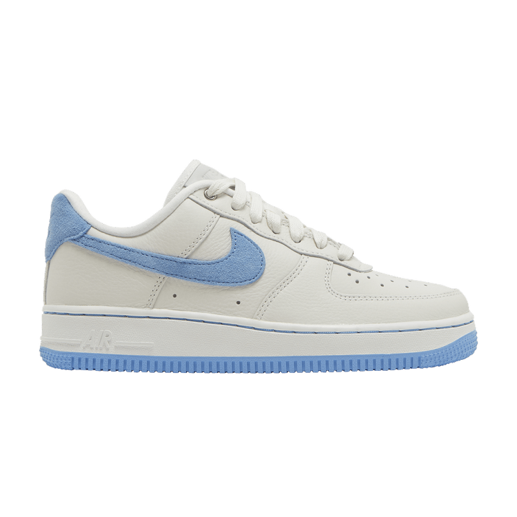 Nike Wmns Air Force 1 LXX 'White University Blue'