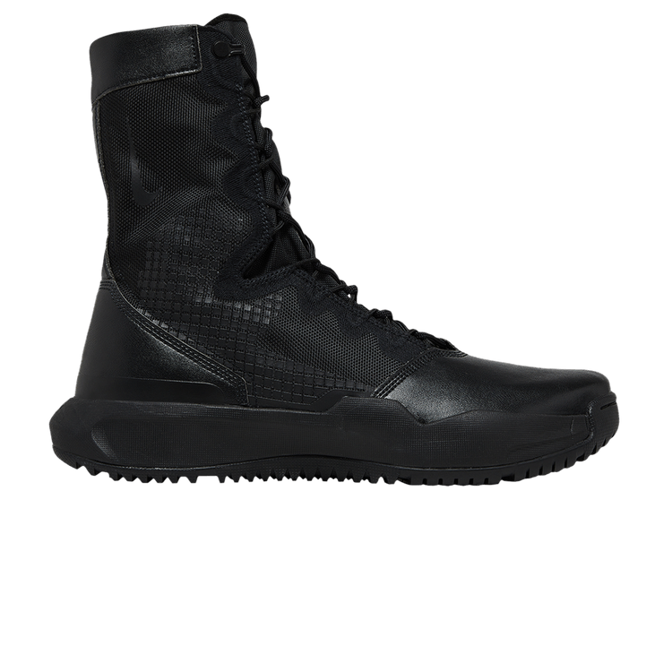 Nike SFB B1 'Triple Black'