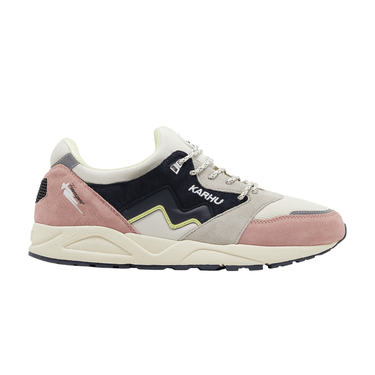 Karhu Aria 95 'Rose Tan'