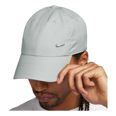 Nike Dri-FIT Club Metal Swoosh Soft Cap 'Light Smoke Grey Metallic Silver'