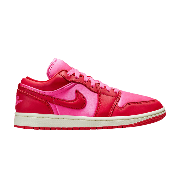 Wmns Air Jordan 1 Low SE 'Pink Blast'