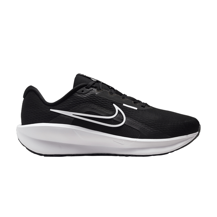 Nike Downshifter 13 Extra Wide 'Black White'