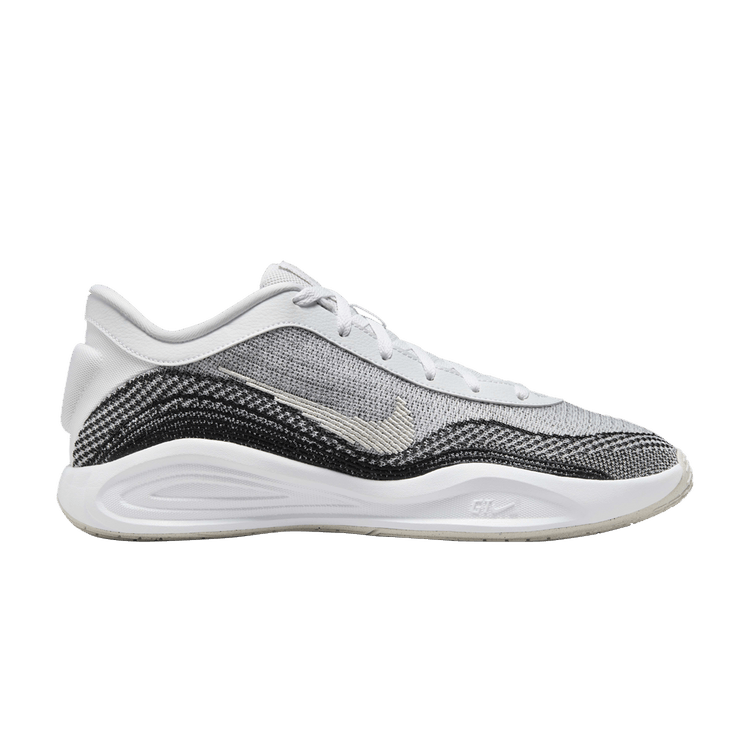 Nike GT Hustle Academy 'White Black Light Bone'