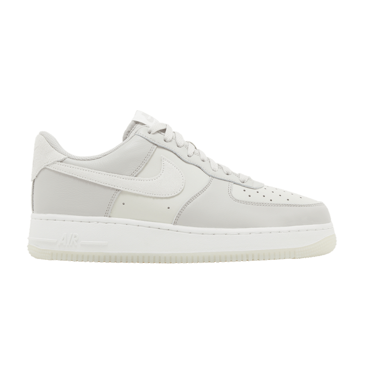 Nike Air Force 1 '07 LV8 'Light Bone'
