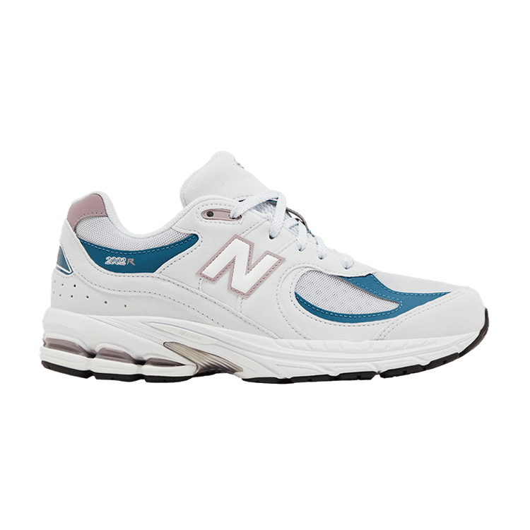 New Balance 2002R Big Kid 'Quartz Grey Ice Wine'