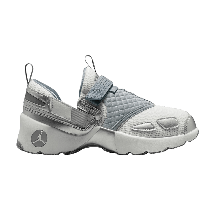 Air Jordan Wmns Jordan Trunner LX 'Wolf Grey Reflective Silver'