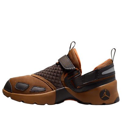 (WMNS) Air Jordan Trunner LX 'Light British Tan'