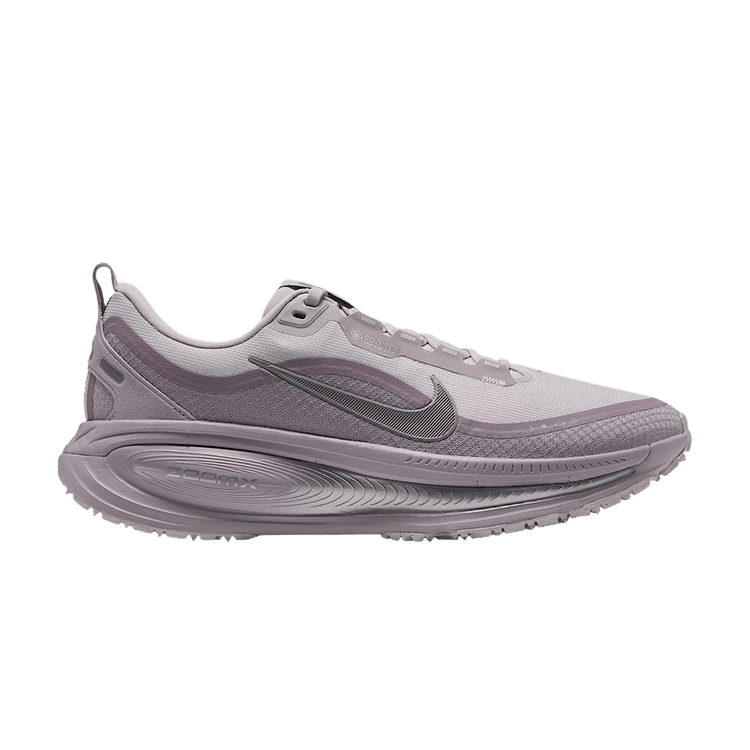 Nike Wmns Vomero 18 GORE-TEX Waterproof Road With Reflective Accents 'Vast Grey Silver Lilac Metallic Silver'