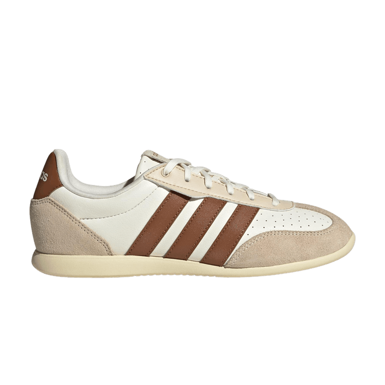 adidas Wmns Barreda Lo 'Off White Dusky Bronze Warm Vanilla'