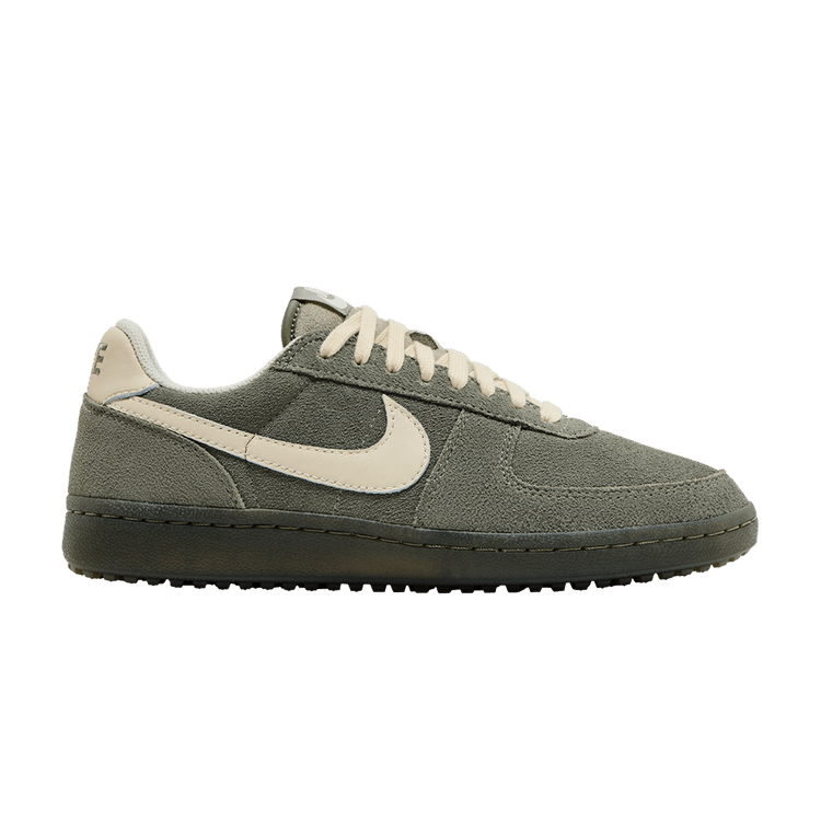 Nike Field General 82 'Light Army Natural'