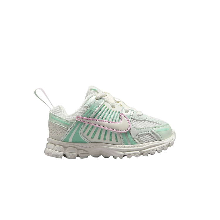 Nike Vomero 5 (Classic Laces) TD 'Sail Pink Foam Arctic Green Sail'