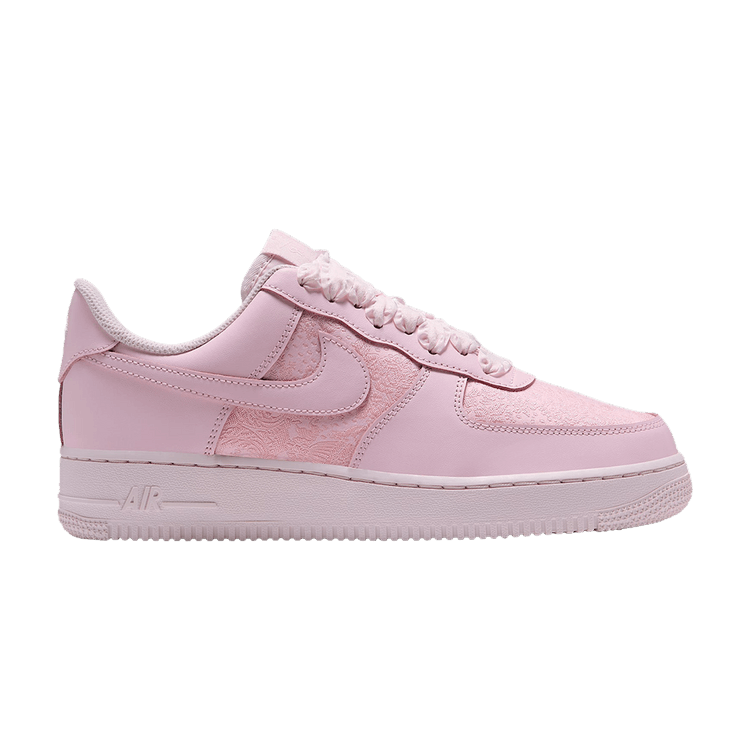 Nike Wmns Air Force 1 '07 SE 'Arctic Pink Metallic Summit White'
