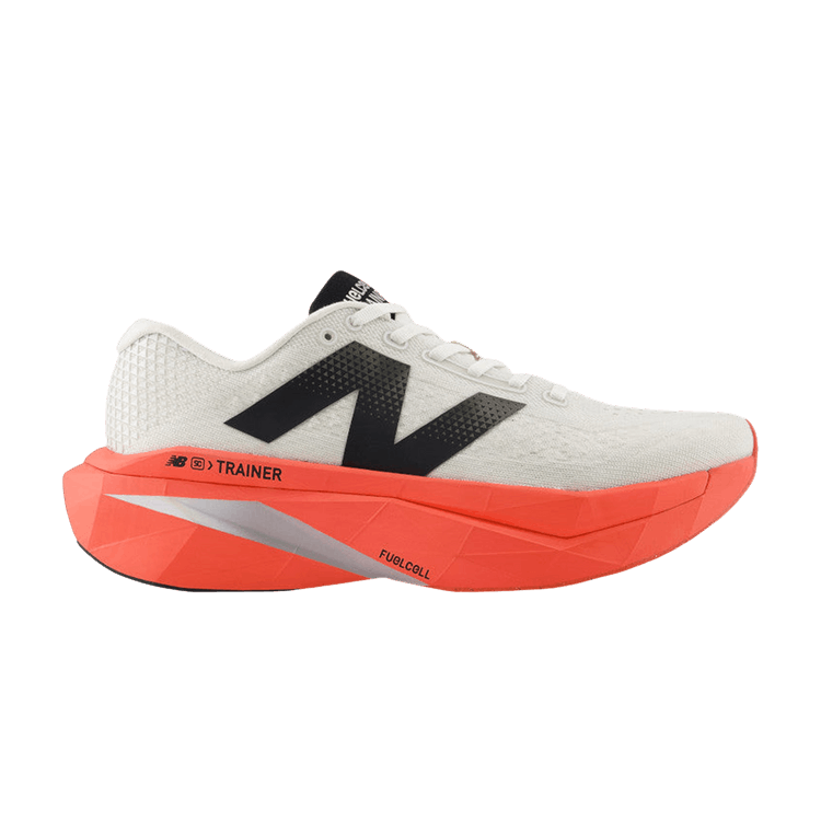 New Balance Fuelcell SuperComp Trainer v3 'White Coral'
