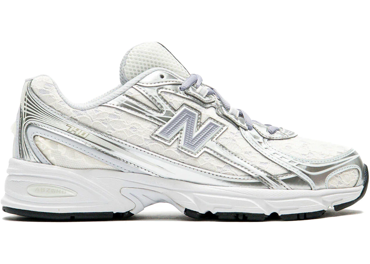 New Balance 740 Linen/Silver Metallic