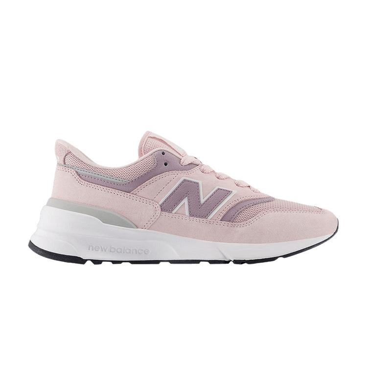 New Balance Wmns 997R 'Pink'