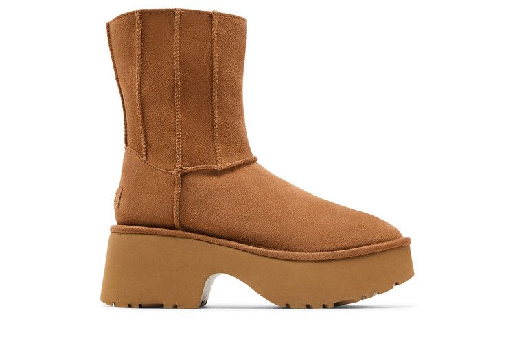 UGG Wmns Classic Twin Seam New Heights Boot 'Chestnut'