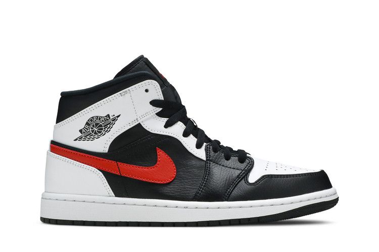 Air Jordan 1 Mid 'Chile Red'