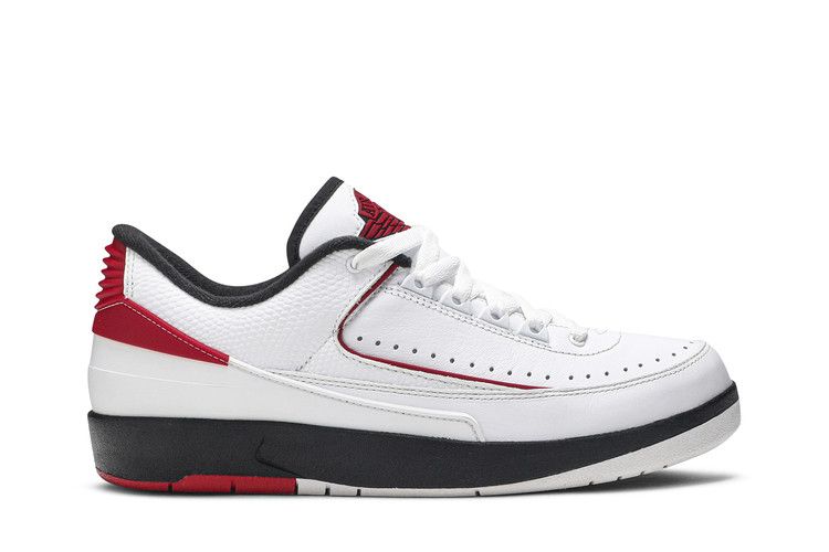 Air Jordan 2 Retro Low 'Chicago' 2016