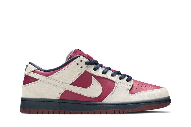 Nike Dunk Low SB 'True Berry'