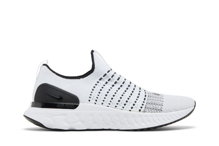 Nike React Phantom Run Flyknit 2 'Oreo'