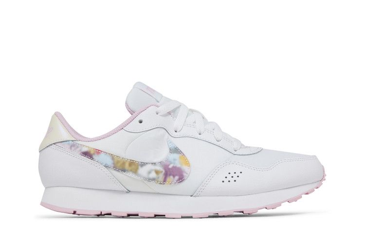 Nike MD Valiant GS 'Fuzzy Floral Print'