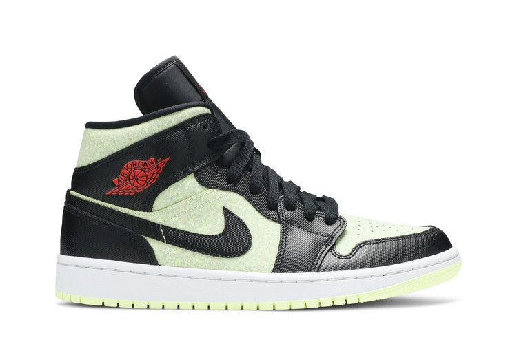Wmns Air Jordan 1 Mid SE 'Black Barely Volt'