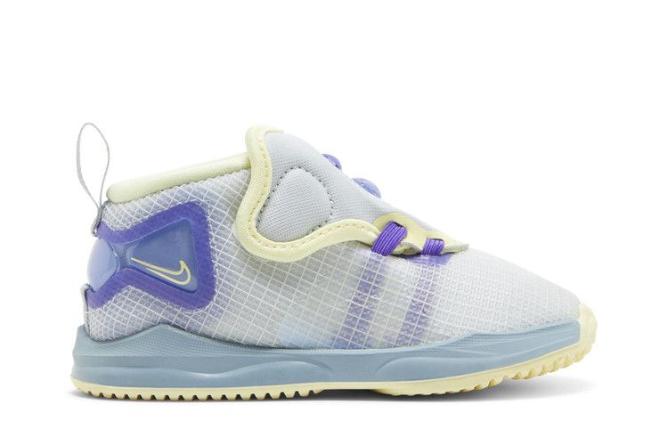 Nike LeBron 19 TD 'Easter'