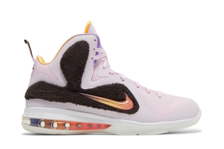 Nike LeBron 9 'Regal Pink'
