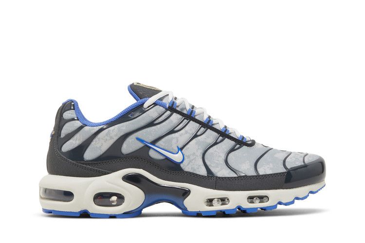 Nike Air Max Plus SE 'Social FC'