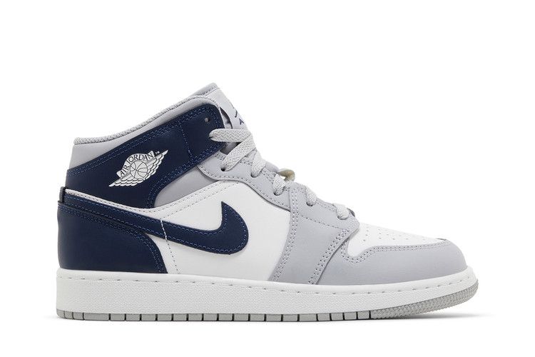 Air Jordan 1 Mid GS 'Wolf Grey Midnight Navy'