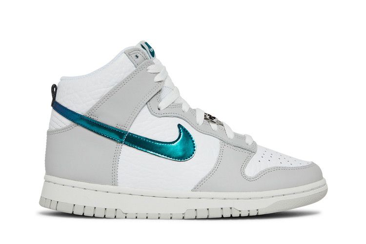 Nike Wmns Dunk High 'FLS'