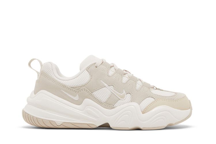Nike Wmns Tech Hera 'Light Orewood Brown'