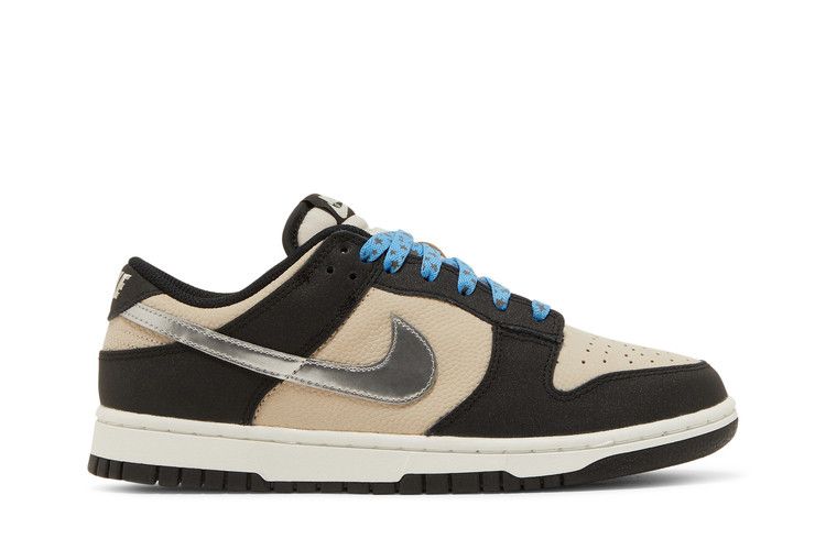 Nike Wmns Dunk Low 'Starry Laces'
