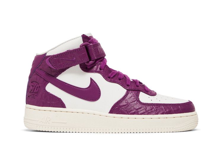 Nike Wmns Air Force 1 '07 Mid 'Tokyo 2003'